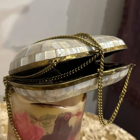 Vintage Mother of Pearl and German brass clutch evening bag Rare - Picture 3 of 6